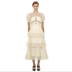 Self-portrait cream lace trim tiered midi dress size Us 6 / Uk 10